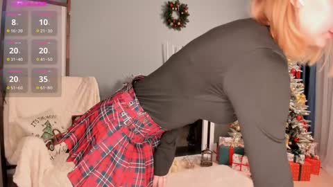 Elizabeth online show from December 23, 6:27 pm