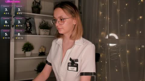 Elizabeth online show from January 11, 6:12 pm