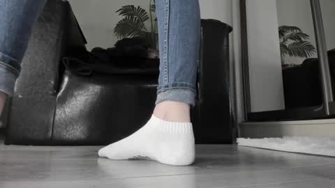 Snapshot of ms_enigma chatting on January 8, 4:00 pm Goddess. Miss. Lady. Queen. Madam Milady online show from January 8, 4:00 pm