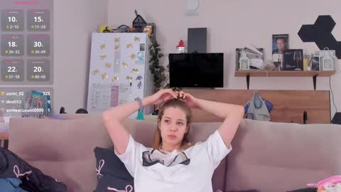 Snapshot of ms_foryou chatting on May 2, 4:23 pm Ms ForYOU online show from May 2, 4:23 pm
