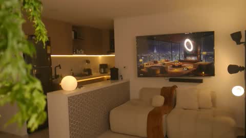 Samantha online show from March 8, 5:00 am