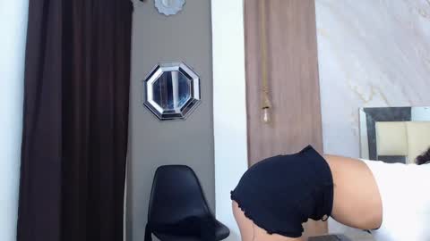 ms_leydi online show from April 9, 3:28 am