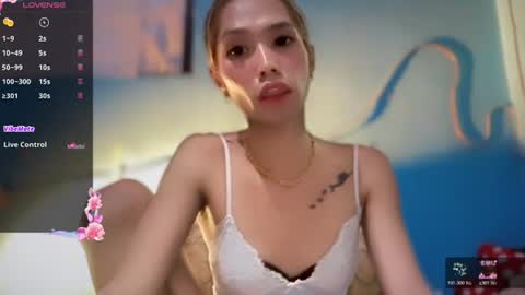 Snapshot of ms_maureenx69x chatting on June 14, 4:20 pm ms_maureenx69x online show from June 14, 4:20 pm