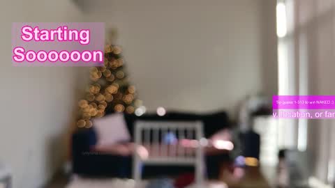 R o r i  SnapChat heyroriv2 wednesday - sunday Noon oclock mountain - 5pm mountain online show from February 26, 4:17 pm