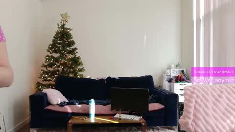 R o r i  SnapChat heyroriv2 wednesday - sunday Noon oclock mountain - 5pm mountain online show from March 7, 4:15 pm