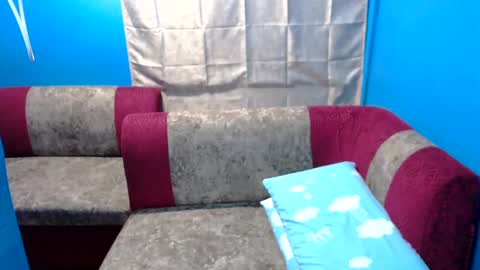 Snapshot of ms_nathalie chatting on February 28, 6:21 am Nathalie online show from February 28, 6:21 am