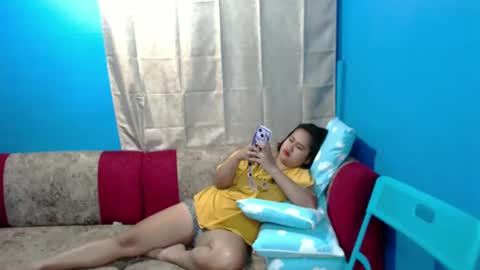 Snapshot of ms_nathalie chatting on March 7, 2:25 am Nathalie online show from March 7, 2:25 am