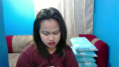 Snapshot of ms_nathalie chatting on March 10, 2:17 am Nathalie online show from March 10, 2:17 am