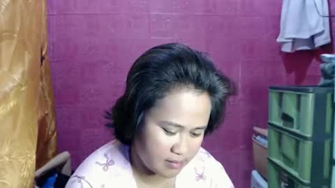 Nathalie online show from April 12, 4:50 am