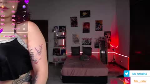 Manuela3 online show from September 17, 6:31 pm