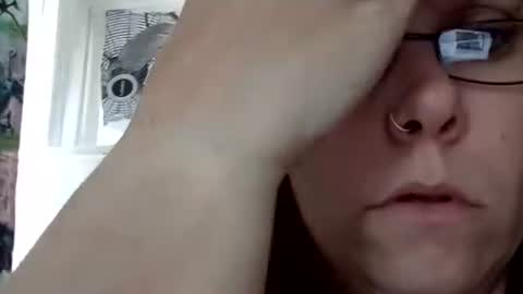 melissa online show from December 22, 6:38 pm