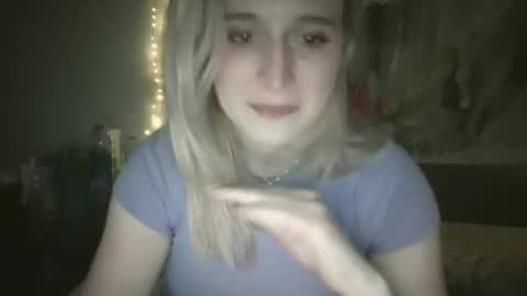 msclairewhatever online show from September 12, 12:22 am