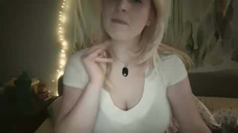 msclairewhatever online show from October 8, 12:41 am