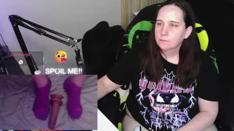 MsGamerGirl69 online show from April 22, 3:20 am