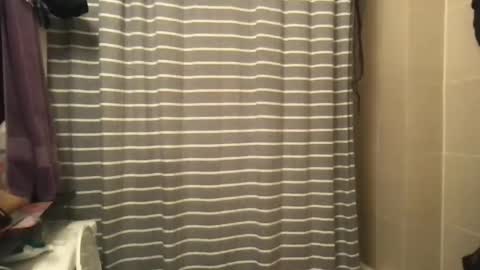 Snapshot of msjonemillion chatting on January 16, 4:38 am Chocolate  Candy   Stick online show from January 16, 4:38 am