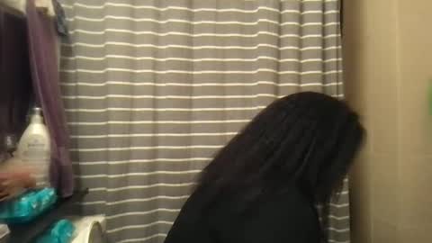 Snapshot of msjonemillion chatting on January 19, 3:08 am Chocolate  Candy   Stick online show from January 19, 3:08 am