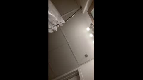 Snapshot of mskitty000 chatting on November 7, 8:09 pm mskitty000 online show from November 7, 8:09 pm