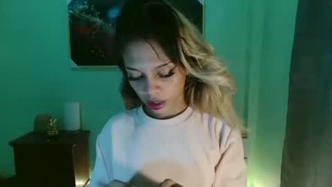 Snapshot of msmeygan chatting on December 19, 11:46 pm msmeygan online show from December 19, 11:46 pm