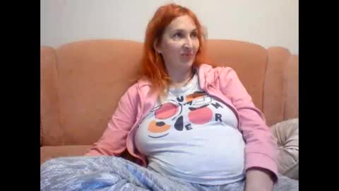 Snapshot of mss_angela chatting on December 16, 6:13 pm Mss Angela online show from December 16, 6:13 pm