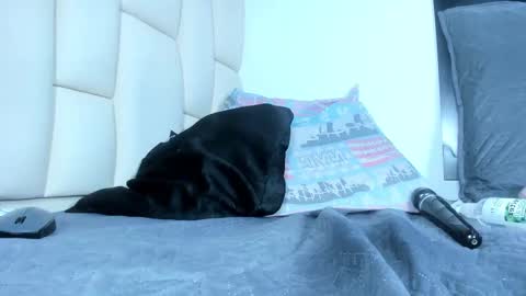 FERNANDA 3 online show from March 7, 9:18 am