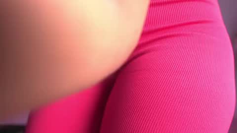 Snapshot of mssburbuja chatting on May 13, 3:04 am Manuela online show from May 13, 3:04 am