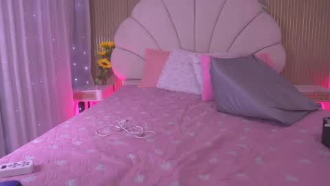 Snapshot of mssburbuja chatting on June 3, 3:09 am Manuela online show from June 3, 3:09 am