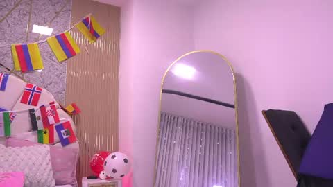 Manuela  online show from July 12, 3:41 am