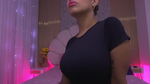 Manuela  online show from July 31, 3:06 am
