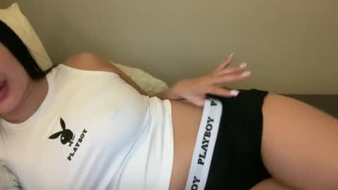 Snapshot of msxina chatting on March 6, 11:42 pm msxina online show from March 6, 11:42 pm