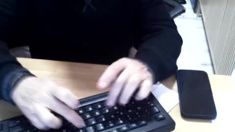 mtwpaul online show from November 11, 2:39 pm