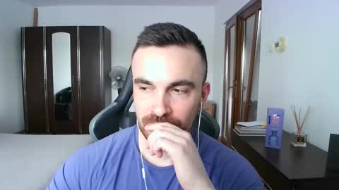 Victor online show from April 19, 1:32 pm