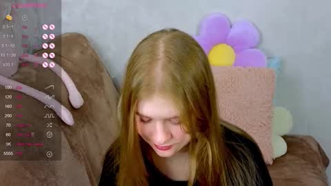 Snapshot of muerta1 chatting on October 13, 8:53 pm muerta1 online show from October 13, 8:53 pm