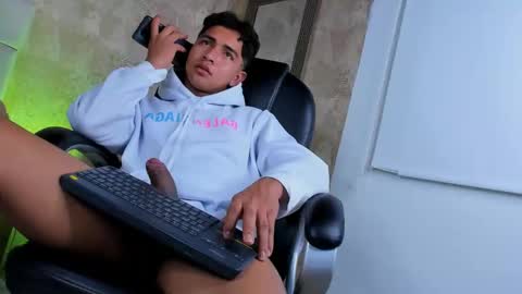 muichiro tokito1 online show from December 23, 8:22 am