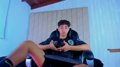 muichiro tokito1 online show from March 7, 4:13 am