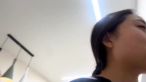 Mia online show from February 19, 10:00 am