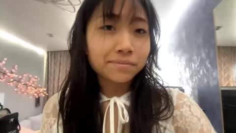 Mia online show from April 24, 1:41 am