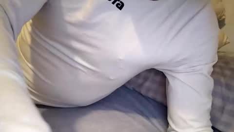 Laly online show from November 27, 9:44 am