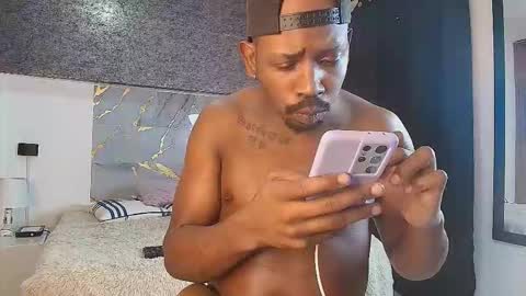 Muller Asher online show from November 25, 4:01 am