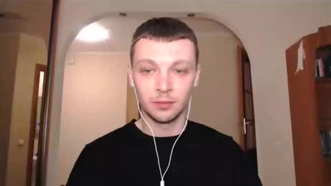 Snapshot of multiply1 chatting on February 11, 1:41 am Erik online show from February 11, 1:41 am