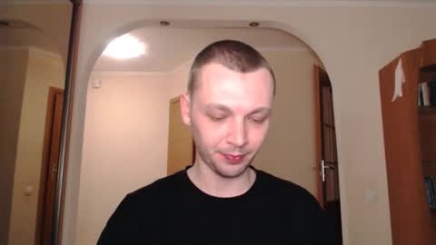 Snapshot of multiply1 chatting on February 19, 2:01 am Erik online show from February 19, 2:01 am