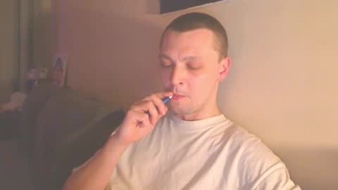 Snapshot of multiply1 chatting on October 21, 1:06 am Erik online show from October 21, 1:06 am