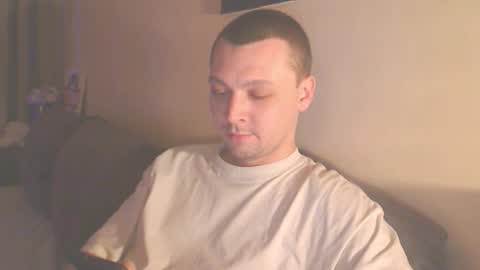 Snapshot of multiply1 chatting on October 22, 1:17 am Erik online show from October 22, 1:17 am