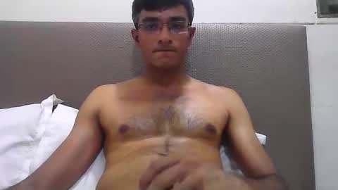 Snapshot of mumbaimonster8inch chatting on October 16, 12:06 pm rajesh engineer online show from October 16, 12:06 pm