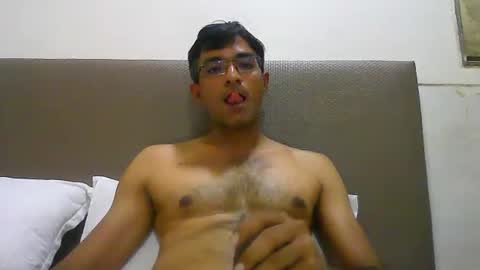 Snapshot of mumbaimonster8inch chatting on October 20, 11:43 am rajesh engineer online show from October 20, 11:43 am