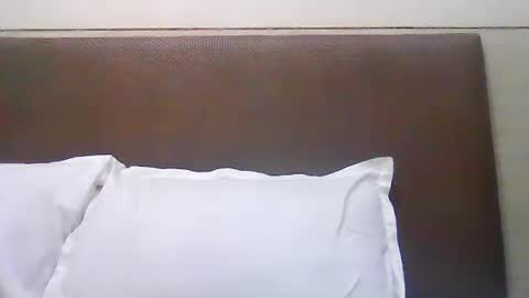 Snapshot of mumbaimonster8inch chatting on June 12, 11:53 am rajesh engineer online show from June 12, 11:53 am