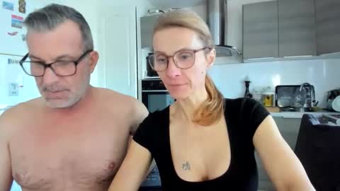 LOVELY JULIA  Peter DAY online show from February 19, 8:54 am