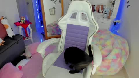 Murat online show from February 6, 9:32 am