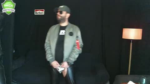 Snapshot of muratturkei chatting on December 22, 5:12 am MasterBros online show from December 22, 5:12 am