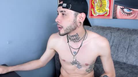 murdok  online show from December 17, 9:43 pm