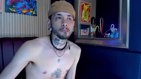 murdok  online show from August 4, 9:39 pm